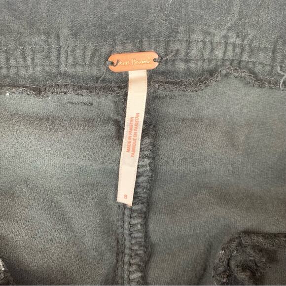 Free People women's size 8 black Velvet flare Pants - Picture 4 of 11